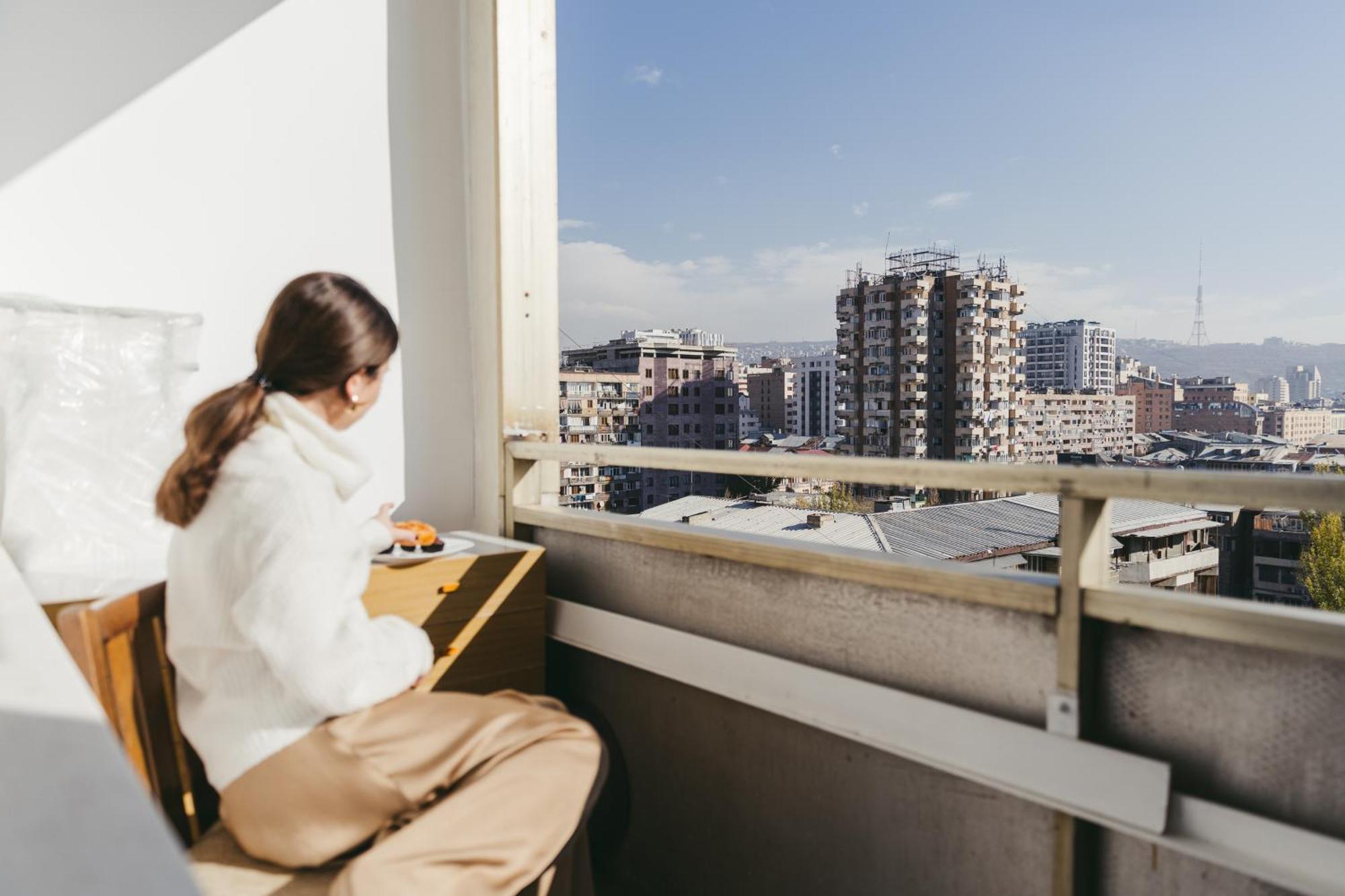 Saryan Retreat Balcony Bliss Self-Checkin Keygo 36 Leilighet Jerevan Eksteriør bilde